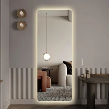 Miroir salle de bain LED Dressy Maroc – Verre Saint-Gobain 6 mm – Vue de face claire et design moderne – Miroir sur mesure haut de gamme