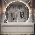 Miroir LED semi-rond élégant en verre Saint-Gobain 6 mm, forme arrondie moderne sur mesure pour salle de bain