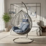 Balançoire Aéris bleu gris dans une chambre à coucher, cadre métal gris clair, déco intérieure élégante au Maroc