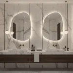 Deux miroirs salle de bain modernes Drift au-dessus d'une double vasque